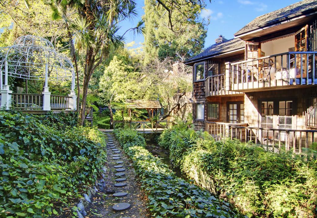 The Babbling Brook Inn Санта-Крус Экстерьер фото